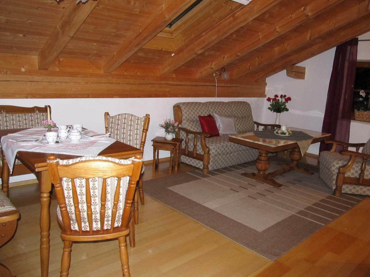 Ferienwohnung Bei Mutti Rottau Exteriör bild